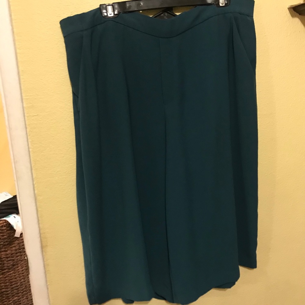 Short size XL EG
